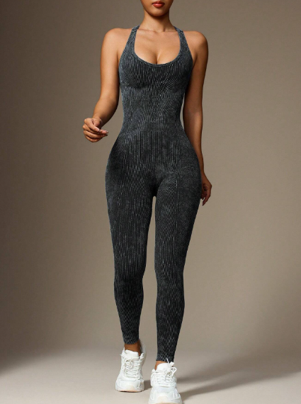 Mono deportivo con espalda cruzada