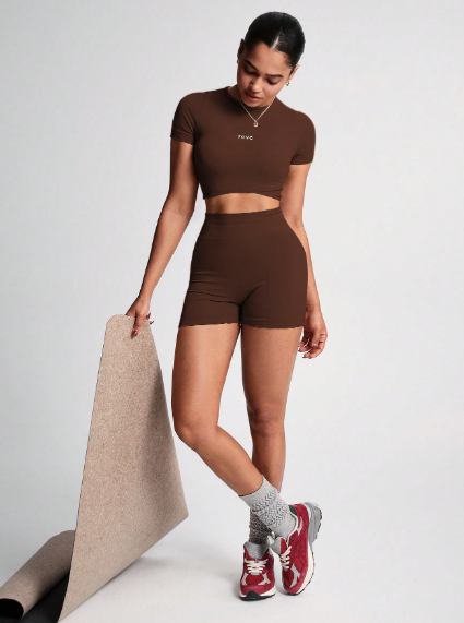 Conjunto con top de manga corta