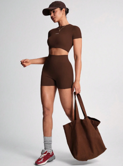 Conjunto con top de manga corta