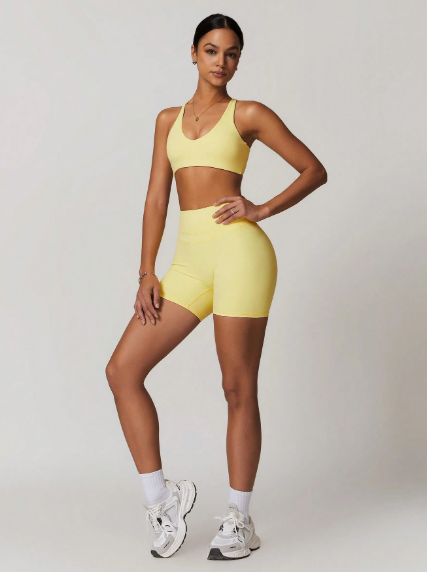 Conjunto de top y short