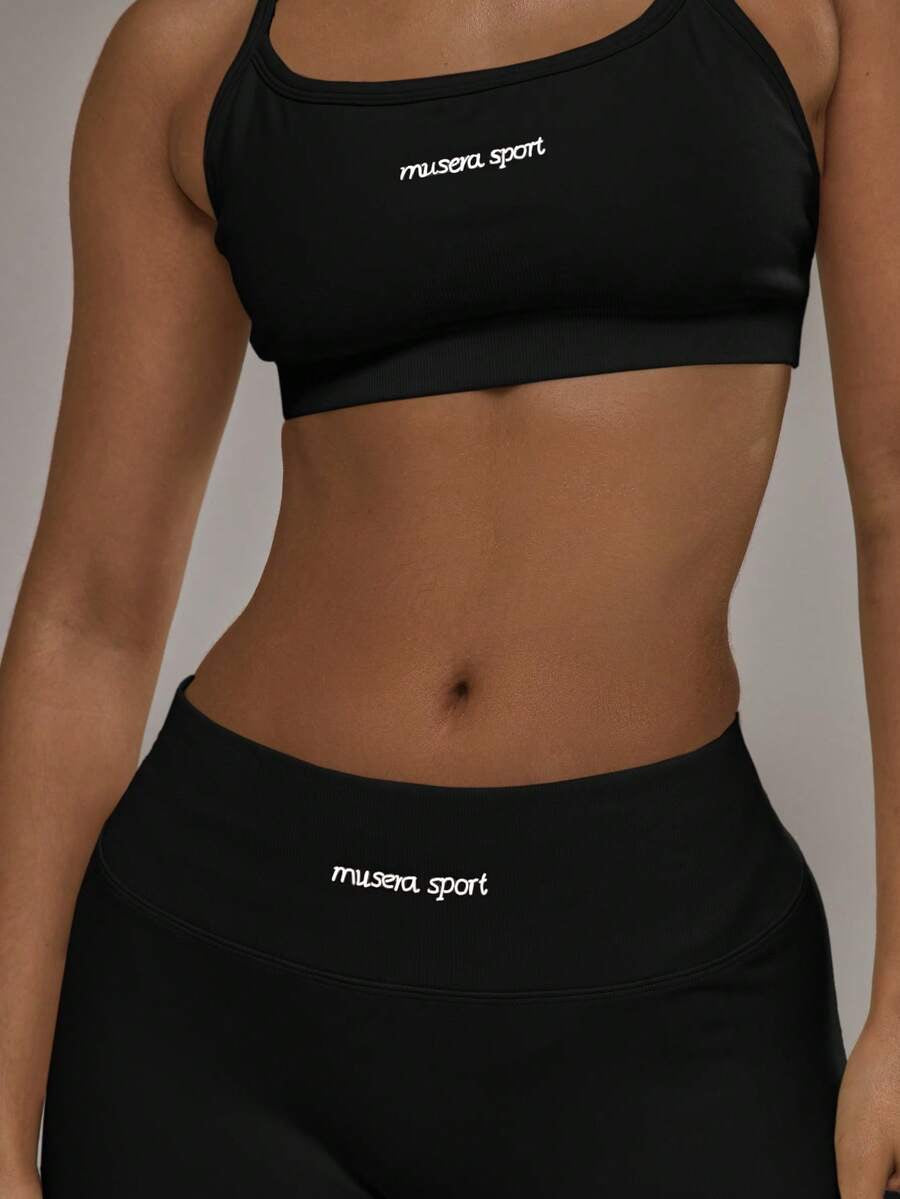 Conjunto de sujetador deportivo con espalda cruzada y short
