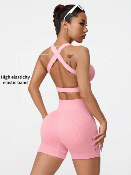 Conjunto deportivo sencillo