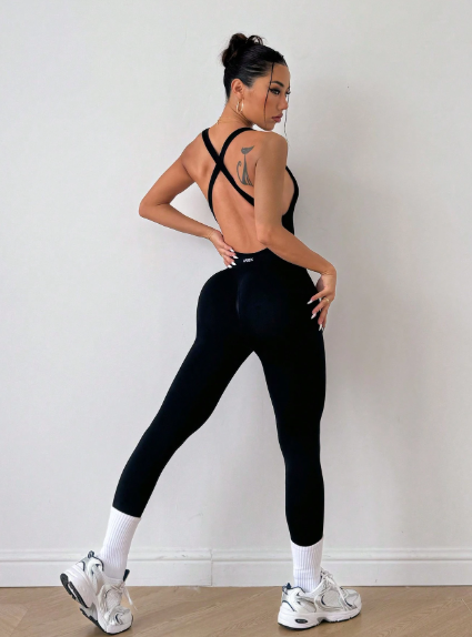 Enterizo largo con espalda cruzada y sin mangas