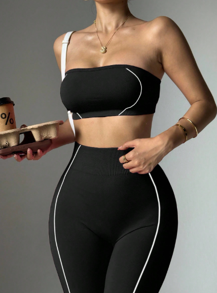 Conjunto sin costuras de top y leggings