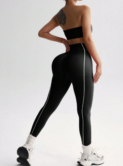 Conjunto sin costuras de top y leggings
