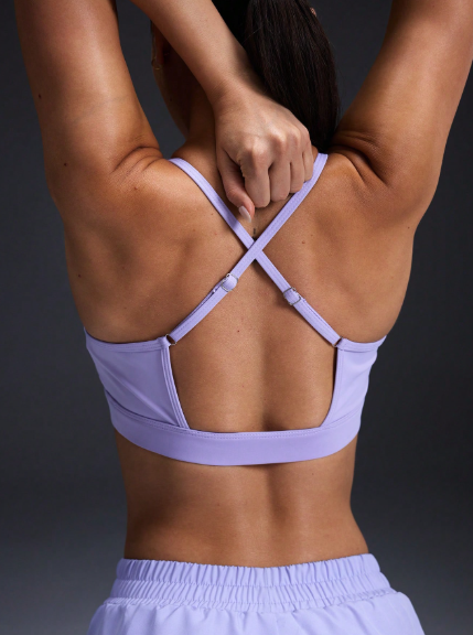 Conjunto de tip y shorts de cintura elástica