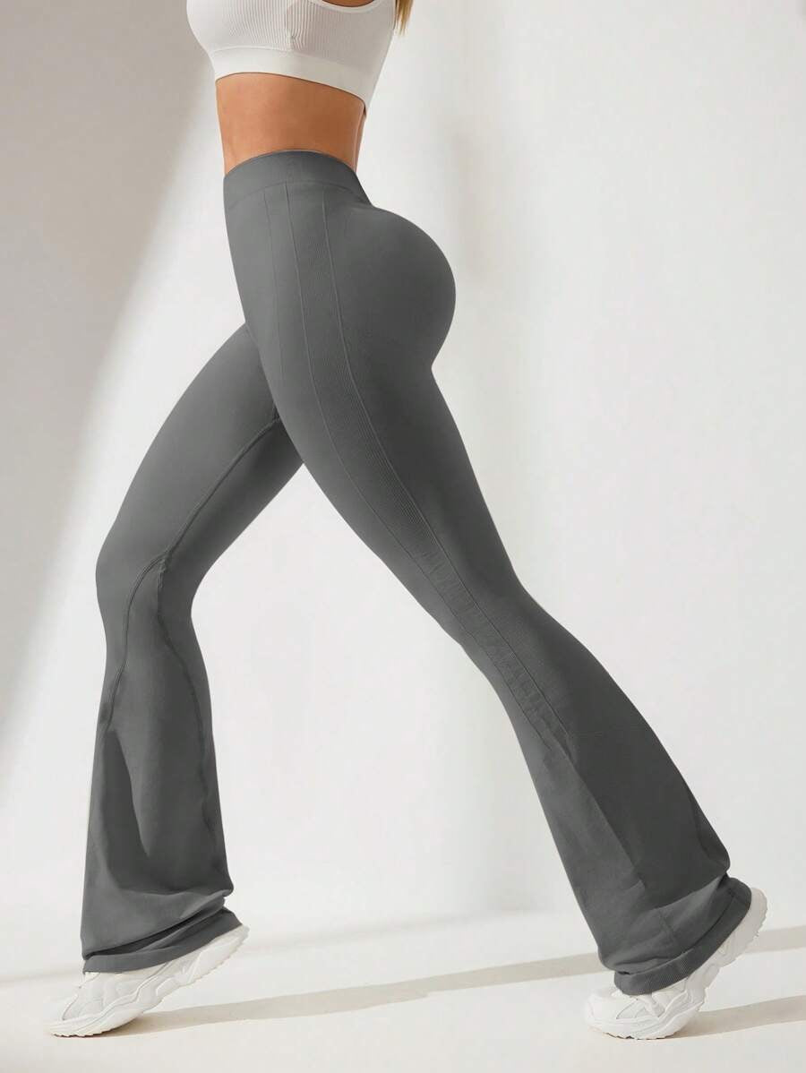 Pantalones deportivos bota campana
