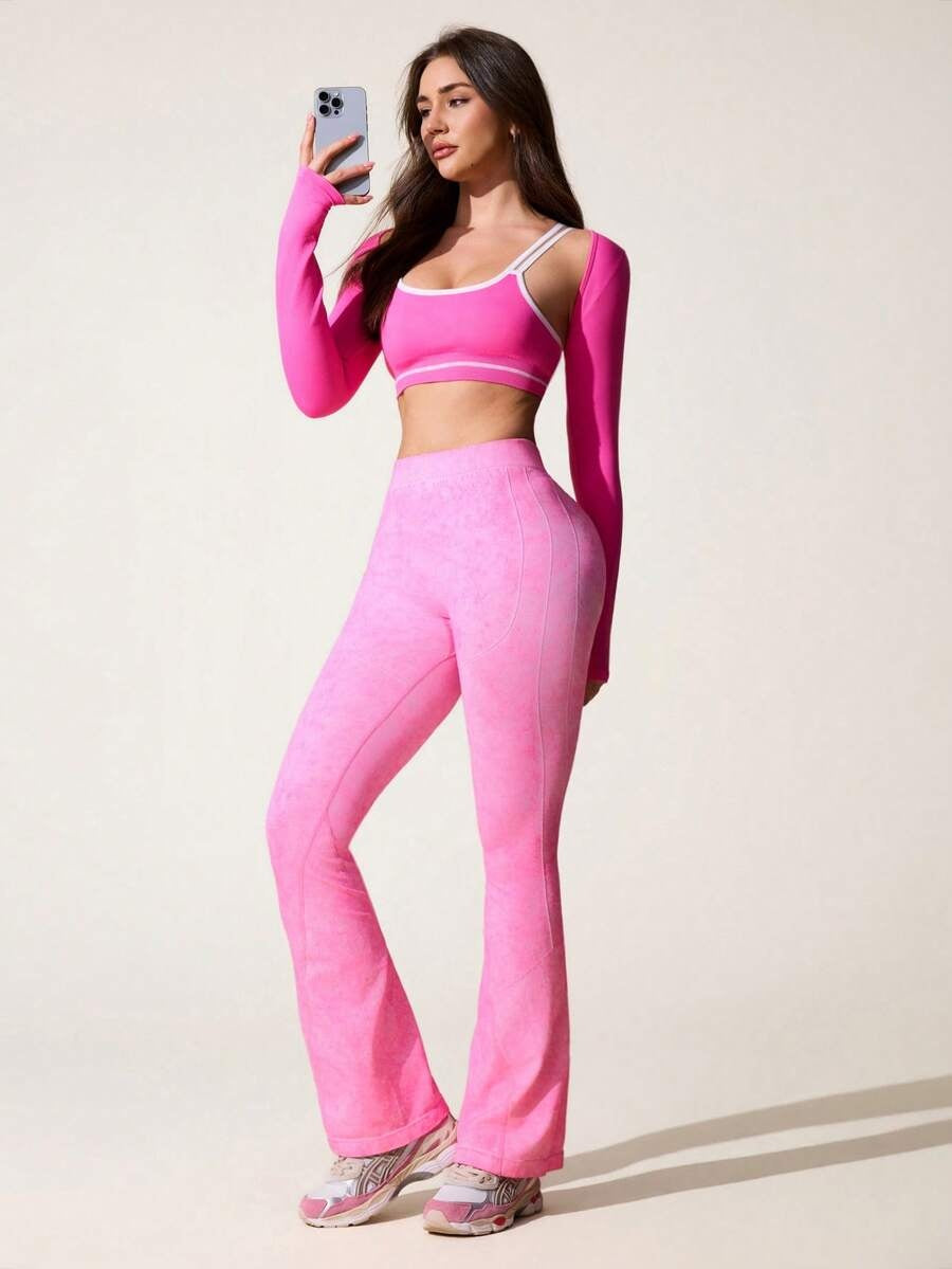 Pantalones acampanados sin costuras