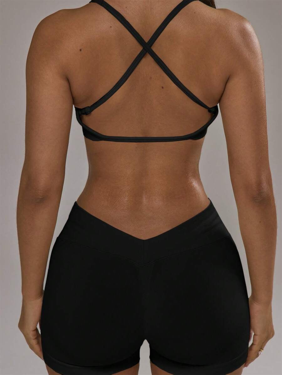 Conjunto de sujetador deportivo con espalda cruzada y short