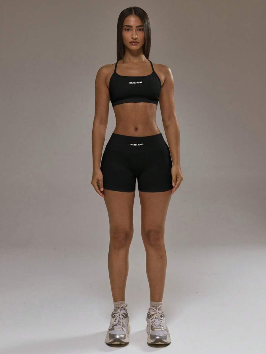 Conjunto de sujetador deportivo con espalda cruzada y short